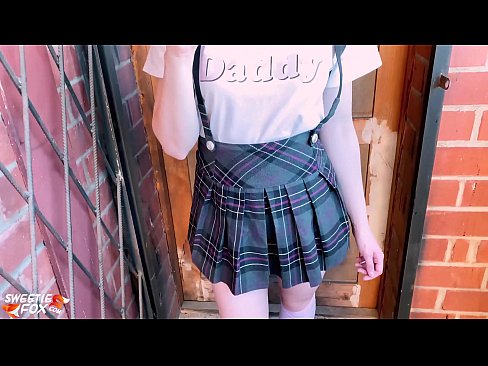 ❤️ 여학생은 그녀의 거시기를 깊이 빨고 수업 ​​대신 성교합니다. 홈메이드 포르노 ko.bladesoul.top에서 ﹏